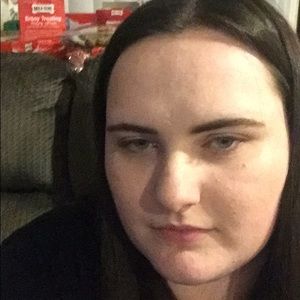 Meet your Posher, Brittney